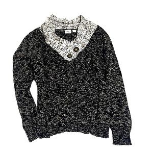 Warm & Cozy Marbled Scarf V-Neck Buttoned Sweater